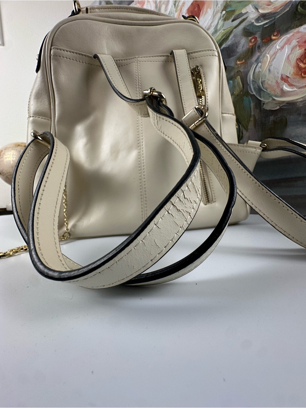 Carlo Rino Classic Collection Quilted Backpack 🤍 - Picture 8 of 15